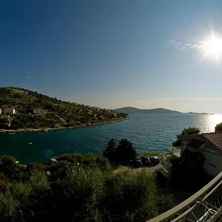In Rogoznica With Seaview, Balcony, Air Condition, Wifi Apartamento